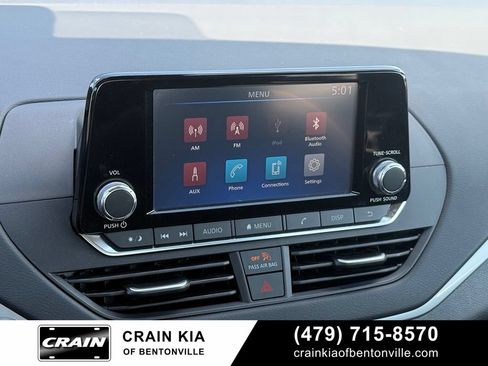 Used 2024 Nissan Altima 2.5 S FWD image 15