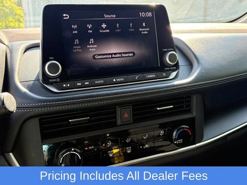 Used 2023 Nissan Rogue S AWD/4WD image 13