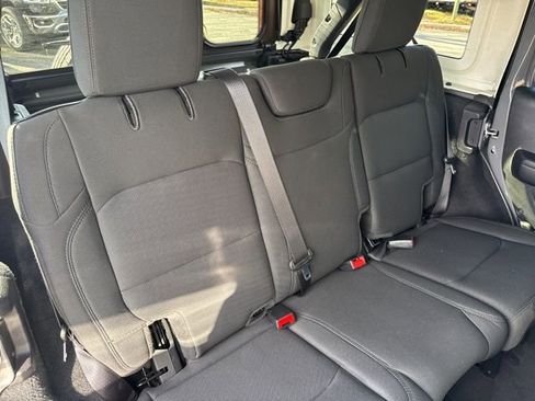 Used 2021 Jeep Wrangler Unlimited Sport image 25