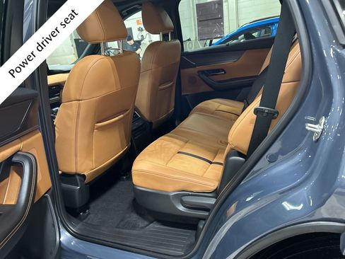 Certified 2025 MAZDA CX-70 3.3 Turbo S w/ Premium Plus image 15