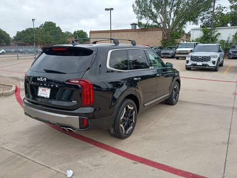 Used 2025 Kia Telluride S AWD/4WD image 7