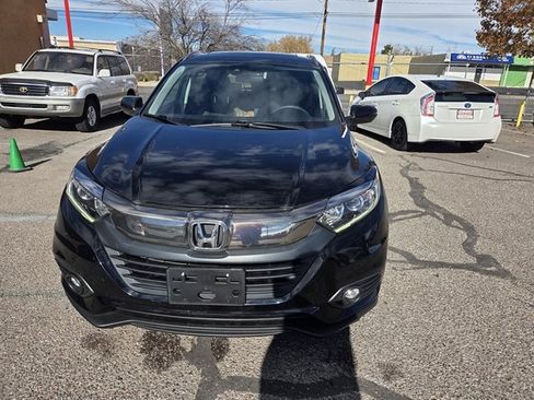 Used 2022 Honda HR-V EX image 4