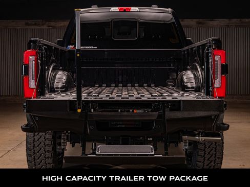 Used 2026 Ford F250 Platinum image 8