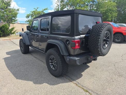 Used 2025 Jeep Wrangler Unlimited Sport AWD/4WD image 12