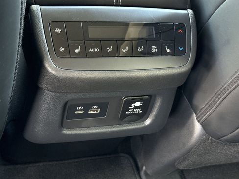 Used 2023 Nissan Pathfinder Platinum w/ Lighting Package (N93) AWD/4WD image 14
