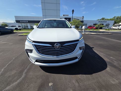 Certified 2024 Buick Enclave Essence w/ Trailering Package, 5000 lbs. AWD/4WD image 3
