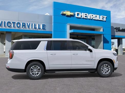 New 2026 Chevrolet Suburban LT RWD image 5
