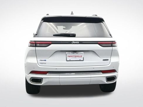 Used 2023 Jeep Grand Cherokee Overland image 7