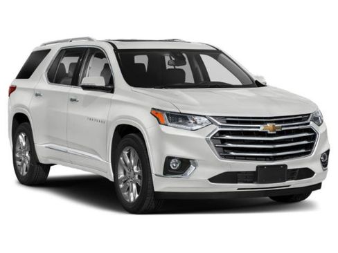 Used 2018 Chevrolet Traverse Premier AWD/4WD image 9