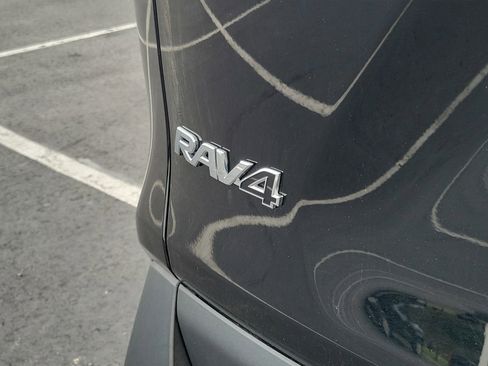 Certified 2024 Toyota RAV4 XLE FWD image 8