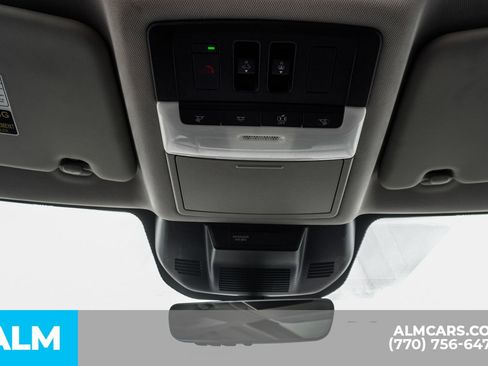 Used 2022 Nissan Rogue SL w/ SL Premium Package image 61