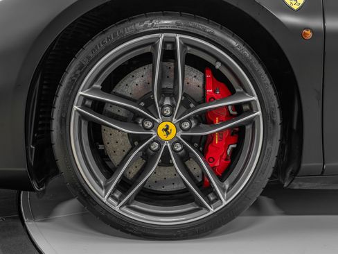 Certified 2018 Ferrari 488 Spider image 15