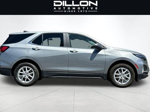 Used 2024 Chevrolet Equinox LT AWD/4WD image 3