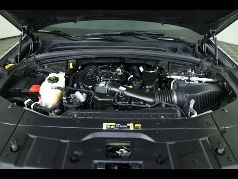 Used 2022 Jeep Grand Cherokee Limited image 19