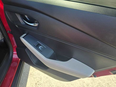 Used 2023 Honda Accord EX image 13