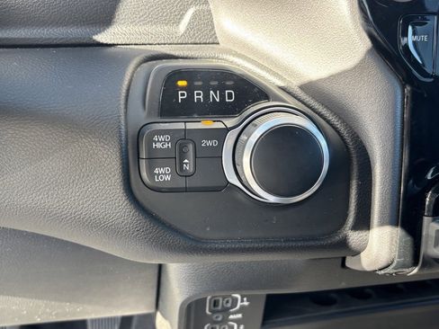 Used 2024 RAM 2500 Big Horn w/ Night Edition image 21