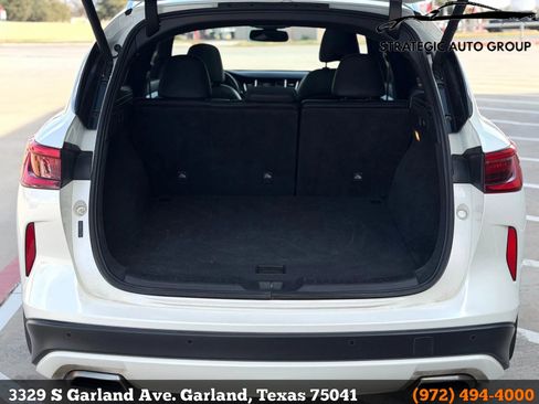 Used 2020 INFINITI QX50 Essential w/ Edition 30 Package image 10