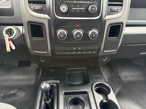 Used 2017 RAM 2500 ST w/ Protection Group image 19