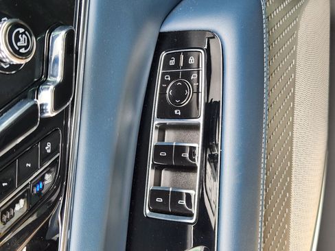 New 2025 Cadillac Escalade IQ Sport 2 AWD/4WD image 21