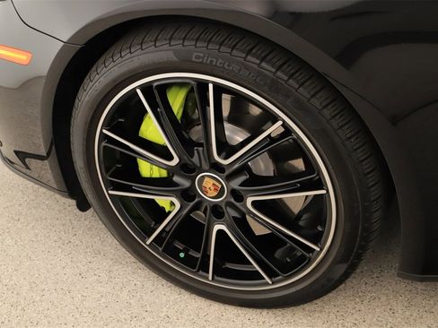 Used 2021 Porsche Panamera 4S image 31