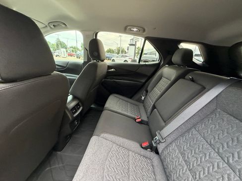 Used 2024 Chevrolet Equinox LT FWD image 20