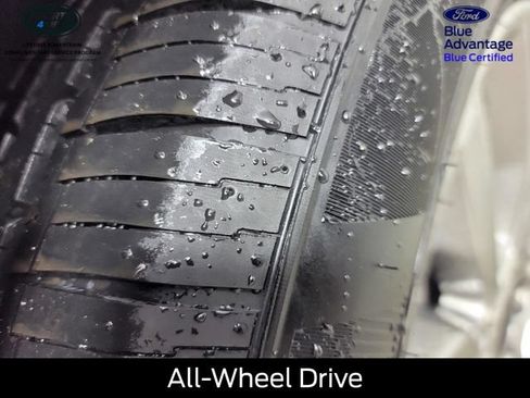 Used 2024 Ford Edge Titanium AWD/4WD image 13