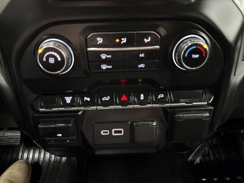 Used 2021 Chevrolet Silverado 2500 W/T w/ WT Convenience Package image 22