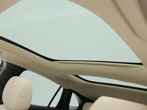 Certified 2023 Mercedes-Benz GLA 250 image 24