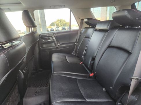Used 2023 Toyota 4Runner TRD Off-Road Premium w/ Moonroof Package AWD/4WD image 21