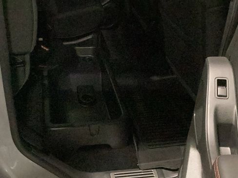 Used 2023 Nissan Frontier PRO-4X w/ Pro Convenience Package image 7