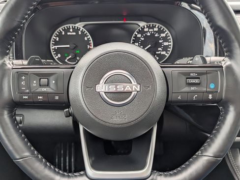 Used 2022 Nissan Pathfinder Platinum w/ Cargo Package AWD/4WD image 25
