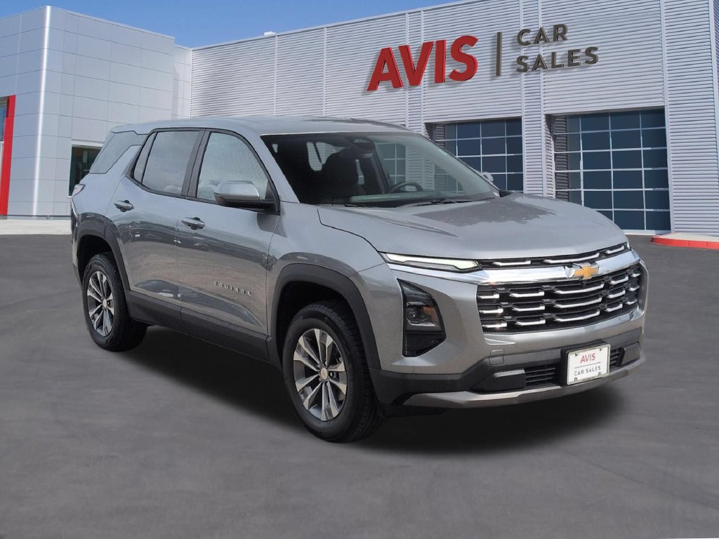 Used 2026 Chevrolet Equinox LT AWD/4WD image 3