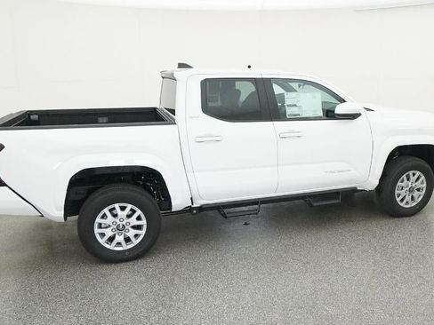 New 2025 Toyota Tacoma SR5 image 10