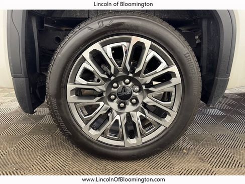 Used 2025 GMC Sierra 1500 Denali Ultimate AWD/4WD image 38