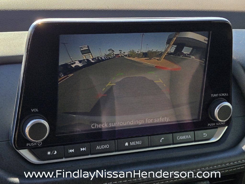 Used 2023 Nissan Rogue SV FWD image 27