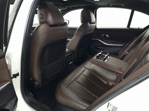 Used 2020 BMW 330i xDrive Sedan w/ Premium Package image 33