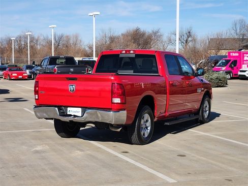 Used 2019 RAM 1500 Classic SLT image 7