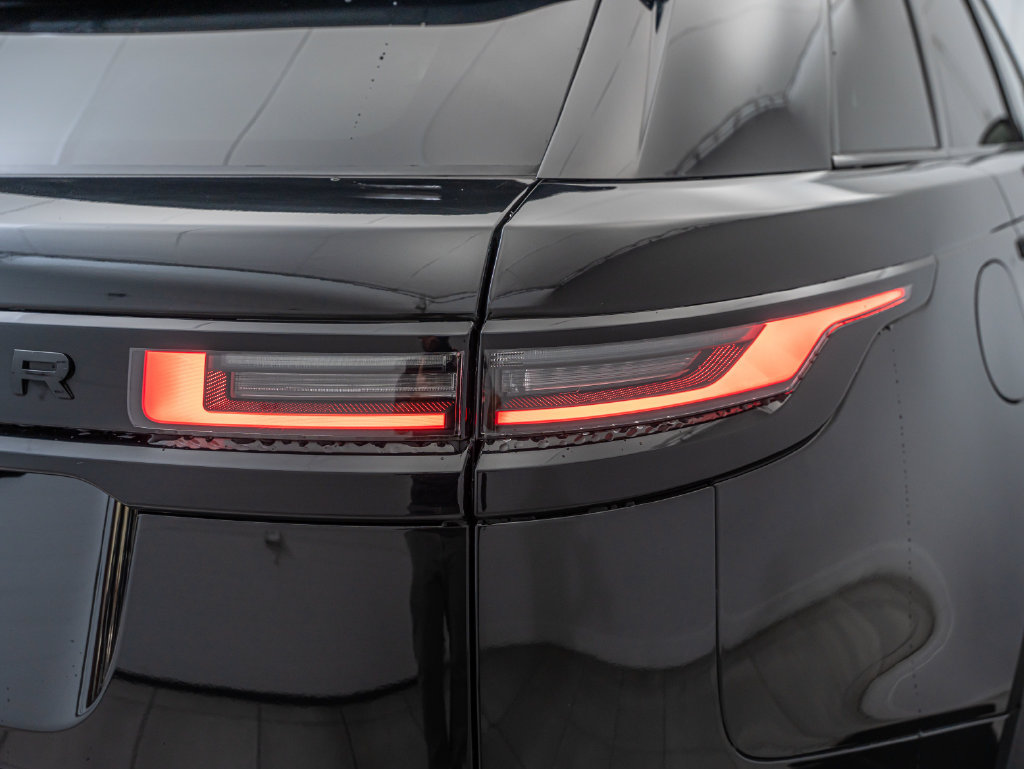 Used 2024 Land Rover Range Rover Velar Dynamic SE AWD/4WD image 9