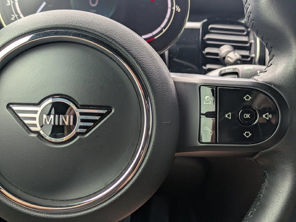 Used 2022 MINI Cooper Convertible FWD image 15