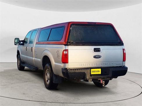 Used 2014 Ford F250 XL image 3