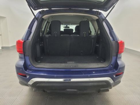 Used 2018 Nissan Pathfinder SV image 29