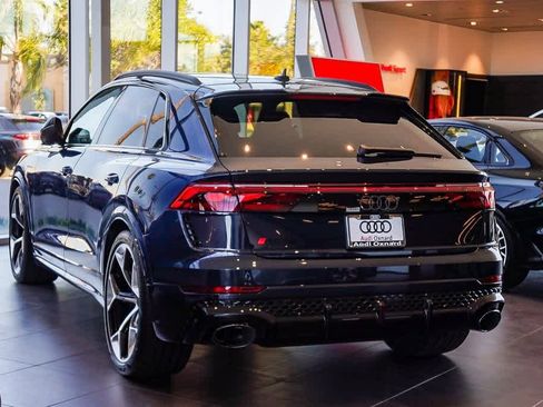 New 2026 Audi RS Q8 performance image 6