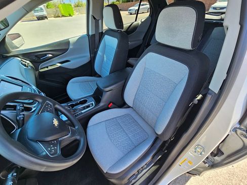 Certified 2022 Chevrolet Equinox LT FWD image 9