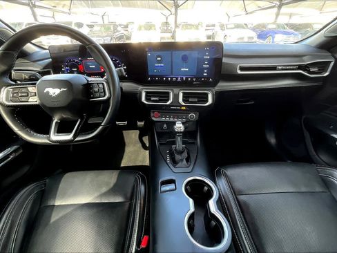 Used 2024 Ford Mustang Premium image 15