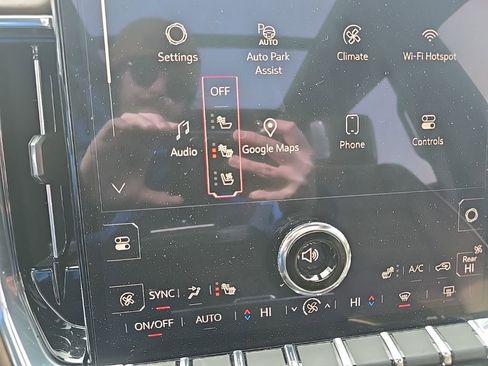 Used 2025 GMC Yukon XL Denali Ultimate image 19