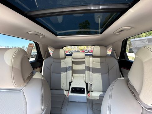 New 2026 Genesis GV70 2.5T Select image 29