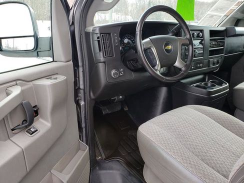 Used 2016 Chevrolet Express 3500 LT w/ LT Preferred Equipment Group image 10