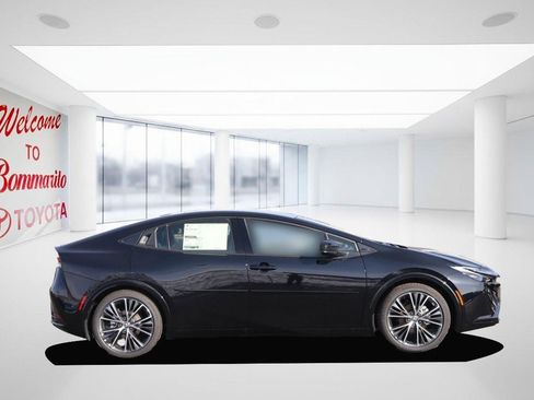 New 2026 Toyota Prius XLE image 5