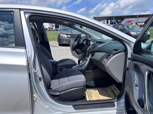 Used 2013 Hyundai Elantra GLS w/ Preferred Pkg FWD image 21