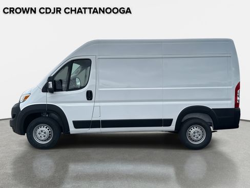 New 2026 RAM ProMaster 2500 w/ Upfitter's Prep Package FWD image 7